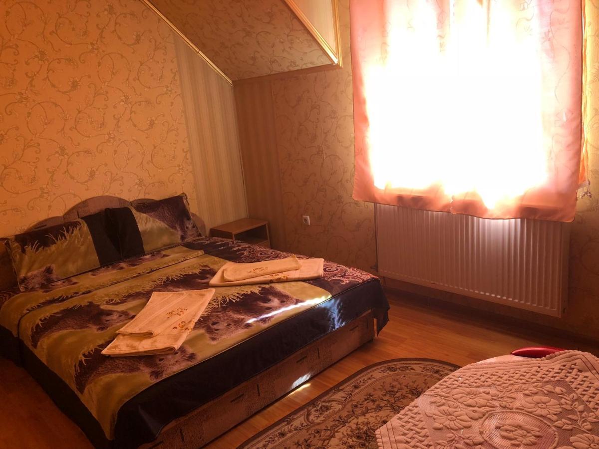 Holiday Bed and Breakfast Tisakerestur Εξωτερικό φωτογραφία