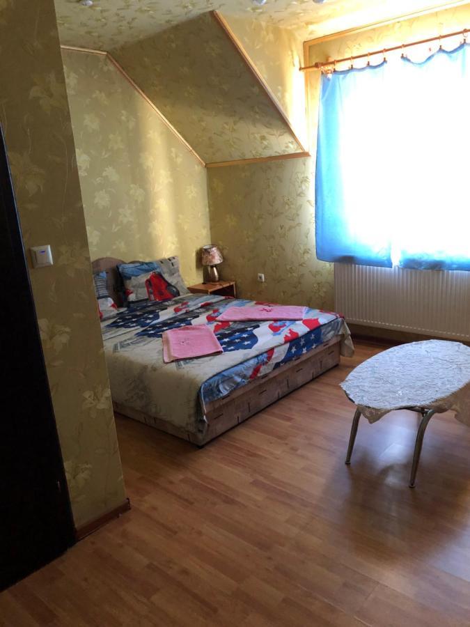 Holiday Bed and Breakfast Tisakerestur Εξωτερικό φωτογραφία